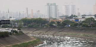 A despoluição do rio Pinheiros e o controle de cheias na RMSP