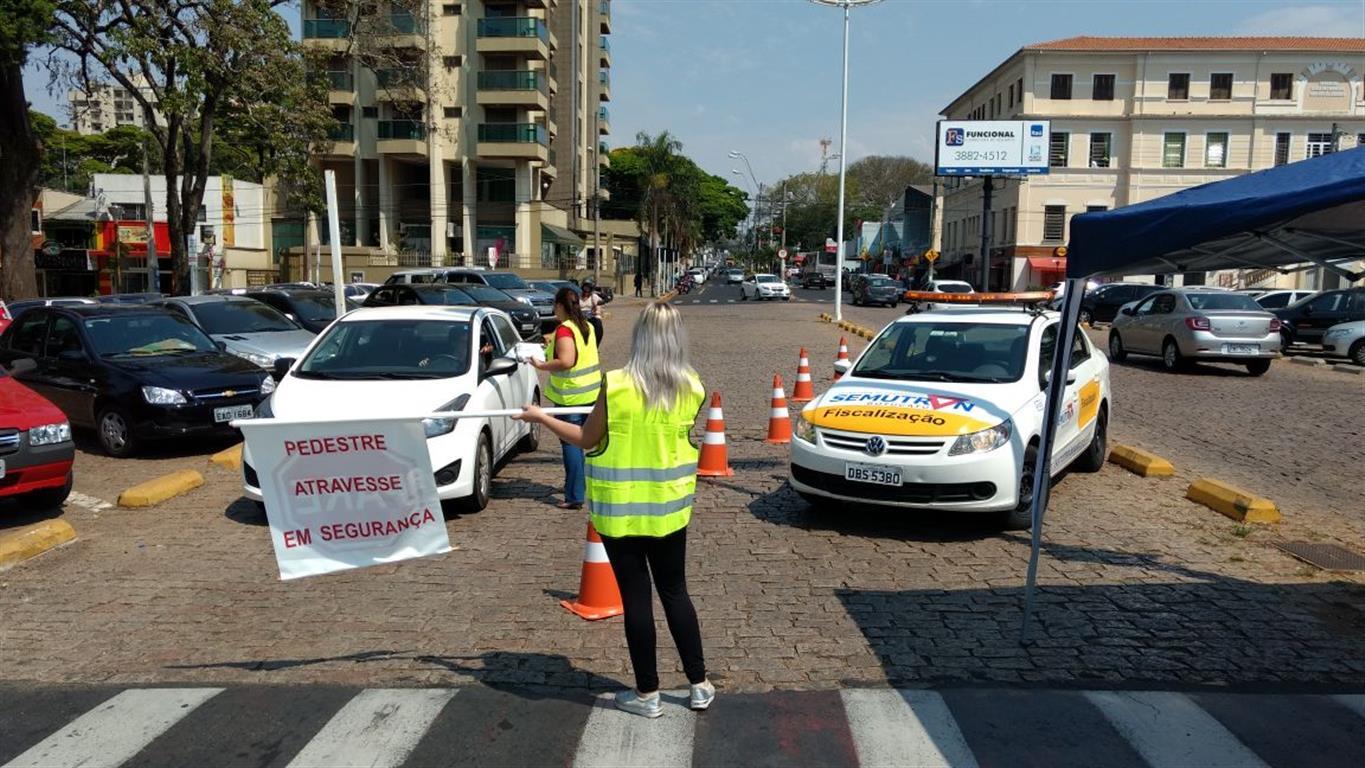Bloqueio educativo abre Semana do Trânsito em Botucatu