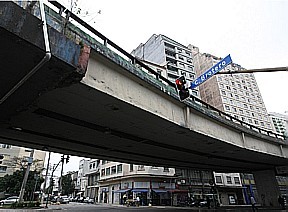 NA MÍDIA – Prefeitura quer estender prazo de obras em viadutos