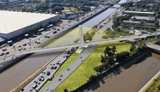 Estais começam a ser instalados no mastro central de ponte na Marginal Tietê