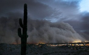 Tempestade gigante de areia atinge cidade nos EUA