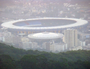 Creas de todo o Brasil recrutam profissionais para fiscalizar engenharia de estádios de futebol