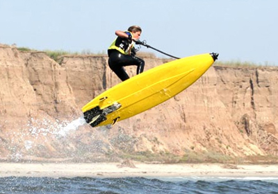 Os Construtores: Surfistas de Trem