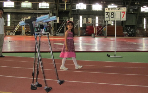 Robô bate recorde de caminhada