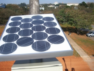 Pesquisadores da USP querem levar wi-fi solar a parques e praias