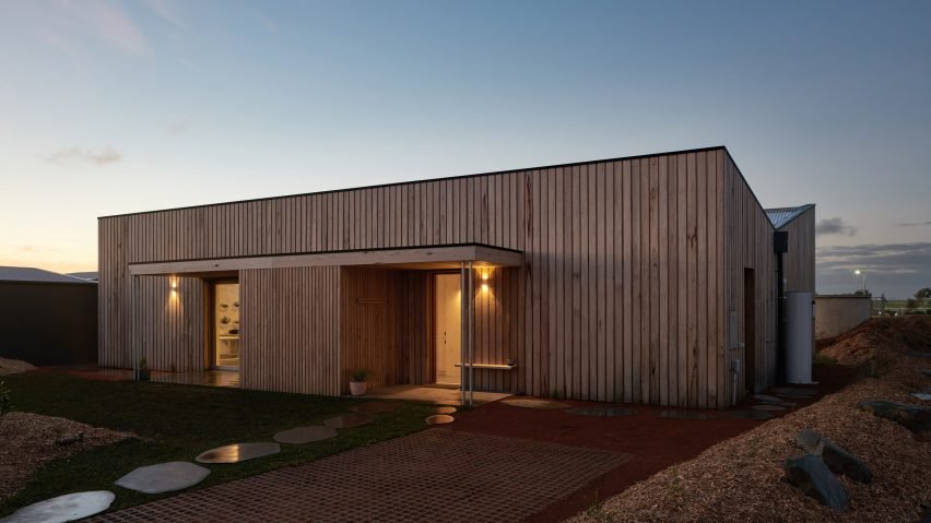 Essa casa sustentável é carbono positiva e tem conta de luz inferior a 8 reais por ano