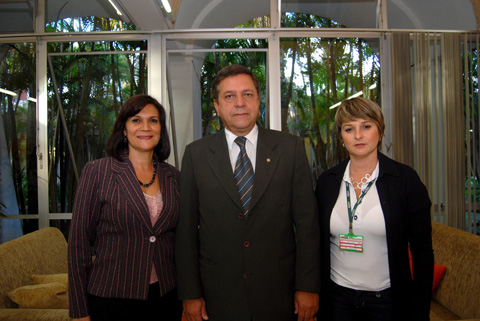 Reitora do UniBH recebe visita do presidente do Conselho Regional de Administração