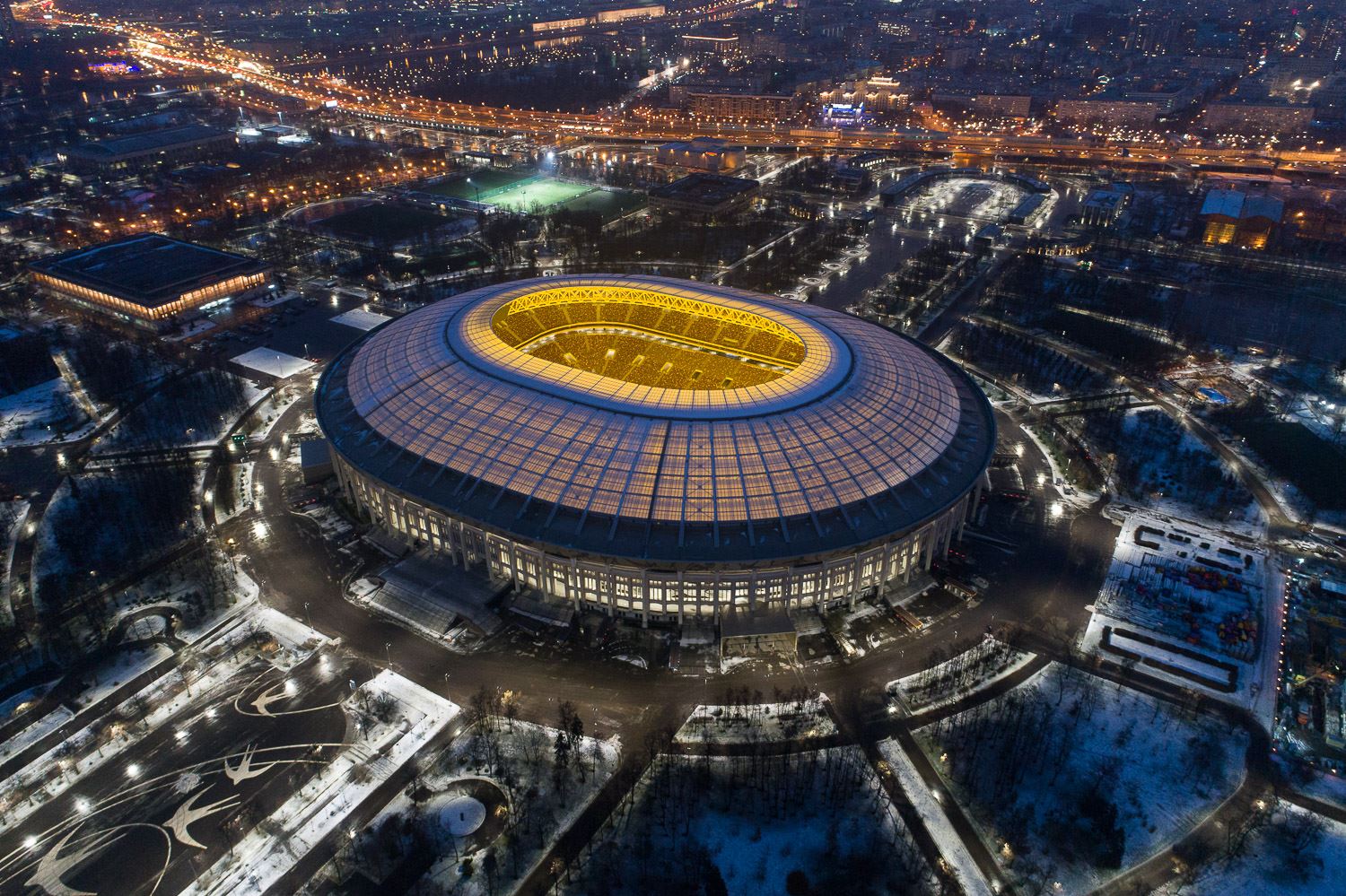 Conheça o estádio que abrirá a copa Estádio Luzhniki Instituto de