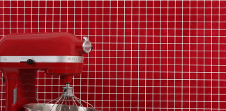 Semana do Meio Ambiente: Pastilha é feita com PET reciclado e tecnologia 100% nacional