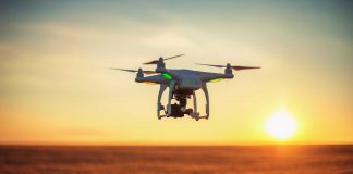 Drones estão ajudando a coletar lixo nos oceanos