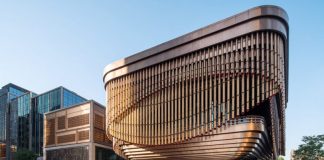 Prédio vivo e que ‘dança’: Teatro na China tem fachada-cortina que se move