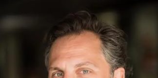 Universidade ‘tem de se reinventar’, diz educador