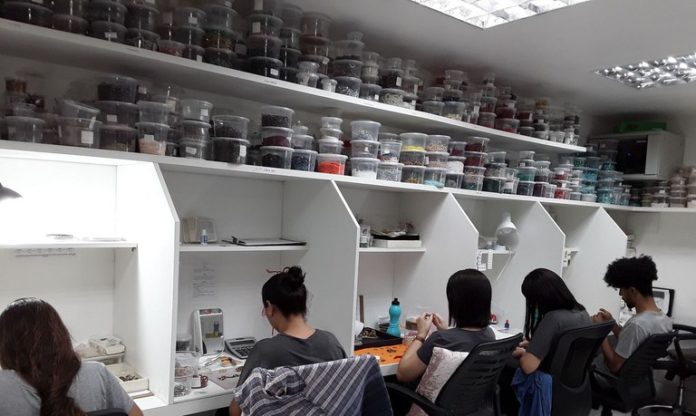 b40e3fd2-228d-4cf6-9a16-826ab710a468