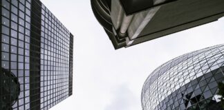 Arquitetura em fachadas, elegância e eficiência energética unidas em nova tecnologia