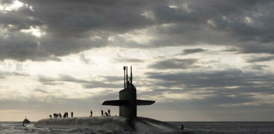 Erro de cálculo criou submarino que afunda como pedra