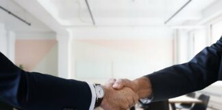 Por Francisco Christovam – Um novo modelo de contratação