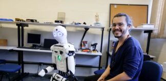 Robô criado por professor de Petrópolis pode prever tragédias climáticas e apoiar socorro