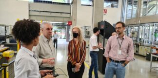 Presidente e VP de Relações Externas do IE fazem visitam o Instituto SENAI de Tecnologia