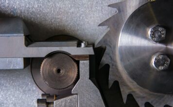 Entenda o que é velocidade ou energia reduzida em máquinas e equipamentos