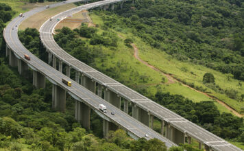 Manutenção de OAEs Administradas pelo Grupo CCR
