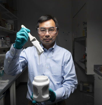 Para ajudar a resfriar o planeta quente, um casaco branco