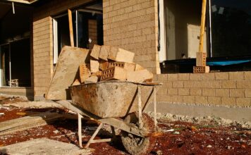 Muros de contenção em solo reforçado com geossintéticos