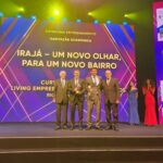 Presidente do IE entrega prêmio no evento “29º Prêmio Master Imobiliário”