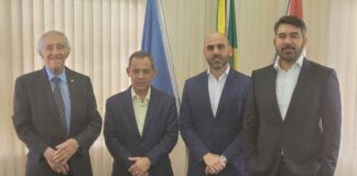 José Mauro Coelho e Guilherme Mercês visitam o IE
