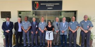 Presidente do IE visita Centro de Tecnologia da Marinha