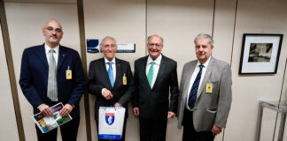 Instituto de Engenharia entrega estudo sobre bioeconomia ao vice-presidente Geraldo Alckmin: o Brasil posicionado como um líder global