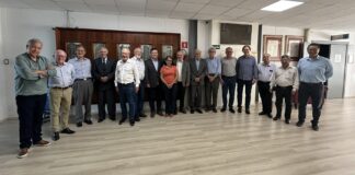 IE e APEMI assinam acordo de cooperação