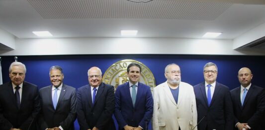 Presidente do IE prestigia palestra de Hugo Motta na ACSP