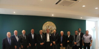 Presidente do IE participa de almoço com Frank-Jürgen Richter