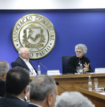 IE prestigia palestra com Izabella Teixeira na ACSP