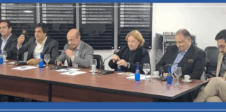 APEOP recebe autoridades municipais