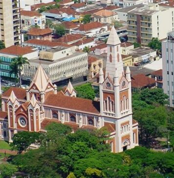 Inspeção técnica, análise dinâmica e considerações de reforço estrutural para uma Catedral Histórica