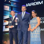 VP do IE, Miriana Marques, entrega prêmios no 31º Prêmio Master Imobiliário