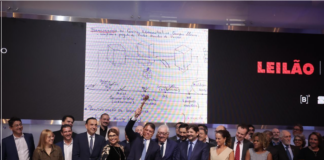 A convite do Governo do Estado SP, diretoria do IE acompanha leilão do Centro Administrativo Campos Elíseos