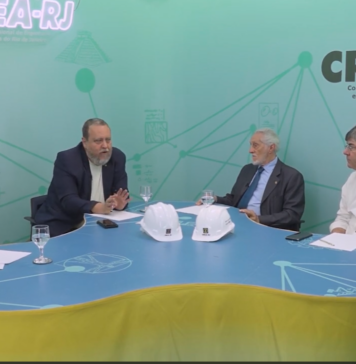 Presidente do IE participa de conversa sobre a geopolítica do petróleo e o papel do engenheiro, no CREA-RJ