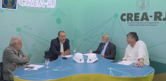 Presidente do IE participa de conversa sobre a geopolítica do petróleo e o papel do engenheiro, no CREA-RJ